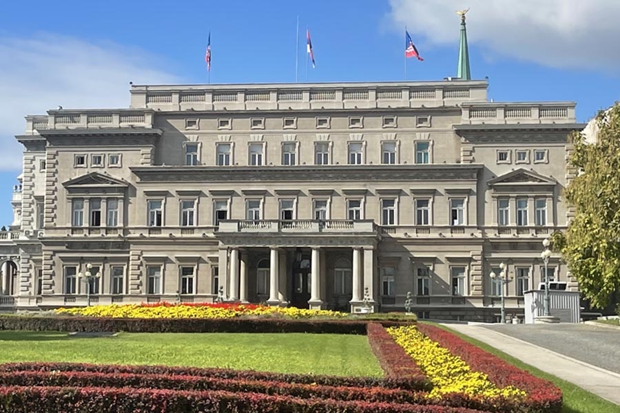 New elections in Belgrade - Movement vs Front