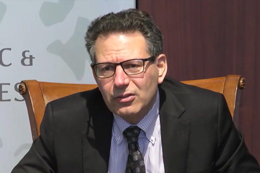 Kaplan: Za spas demokratije treba nam nekoliko dobrih diktatora