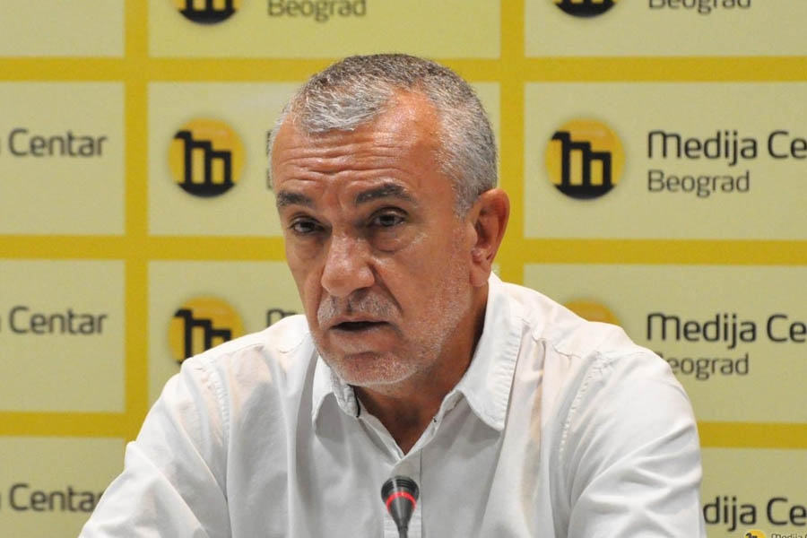 Mihajlović: Političke elite nastojale da instrumentalizuju podelu na relaciji istok – zapad