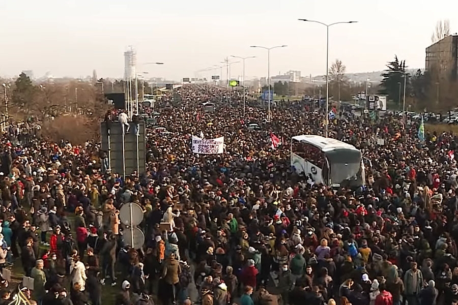 Glas naroda i dedovina