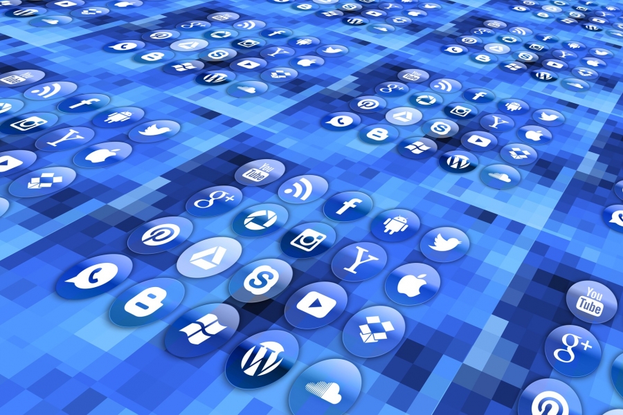 Perkov: Internet i "onlajn" mediji zauzimaju sve značajniji prostor