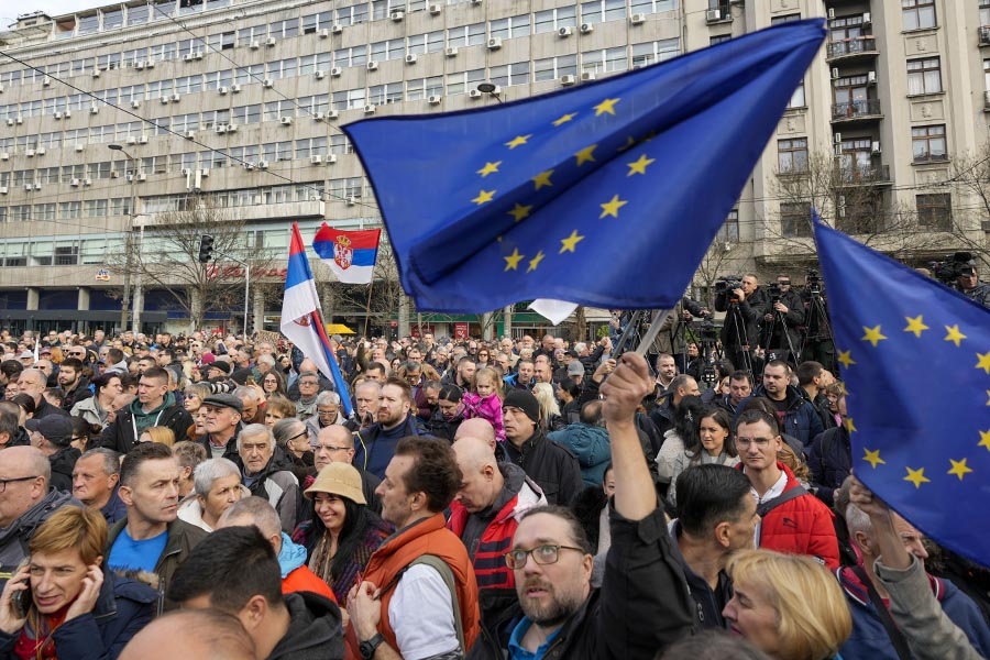 Franz-Lothar Altmann: Vucic will continue to play on the Russian and Chinese cards