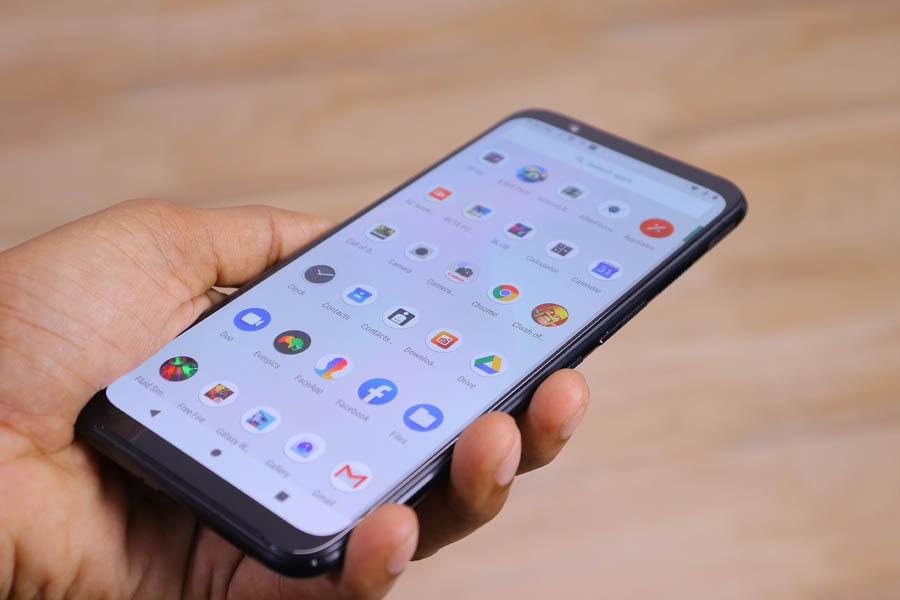 Latinoamerikanci više su izloženi dezinformacijama i njihovom deljenju