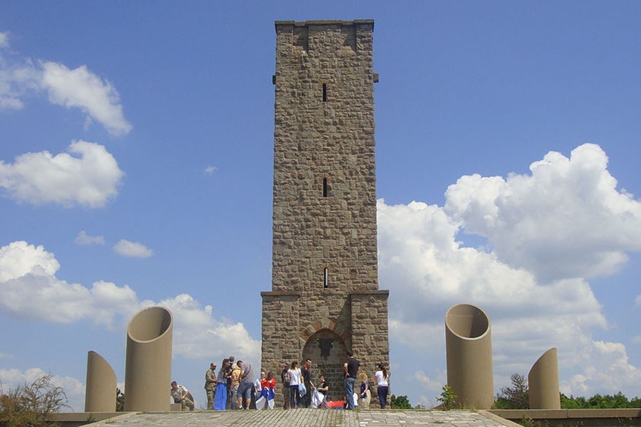 Političke partije i ideologija nacionalističkog patriotizma