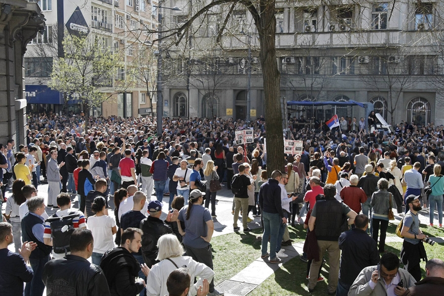 Ko je više uzdrman - Vučić ili Milo Đukanović?