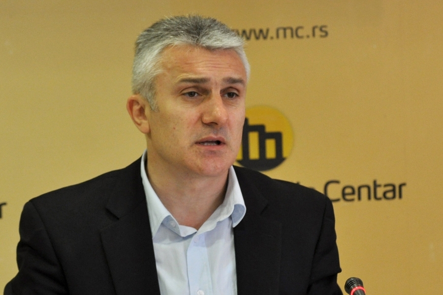 Orlović: Većina Evropljana bi na hipotetičkim izborima, za fiktivnog predsednika EU izabrala Merkel pre Makrona