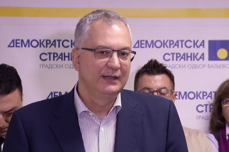 Da li je Šutanovac sad najpristojniji?