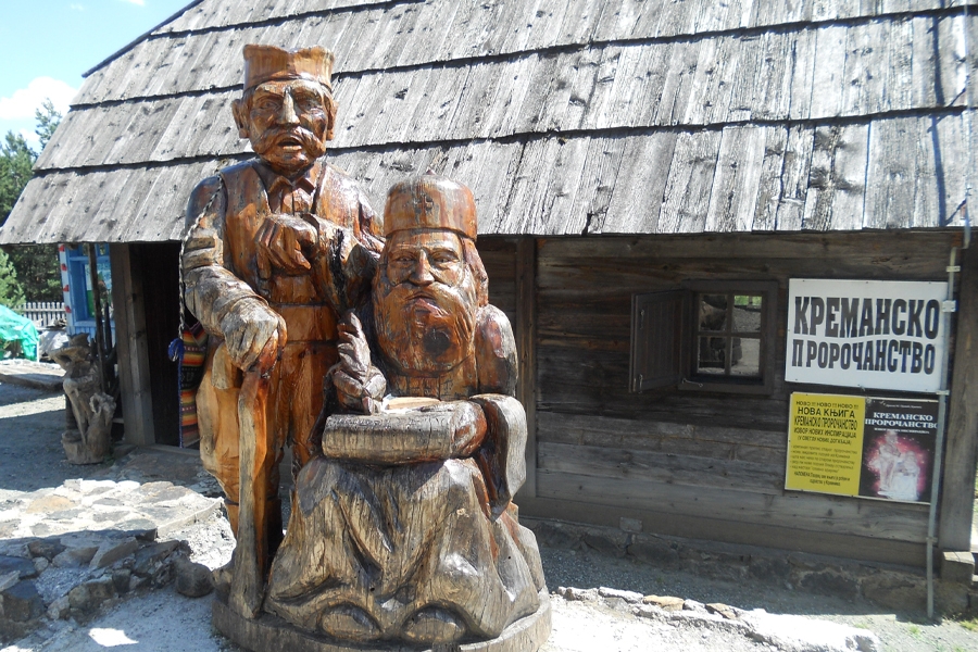 Spinovanje proročanstva: Kako su dopisivani Tarabići