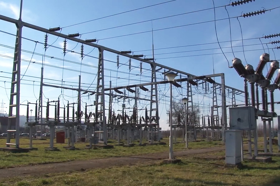 Da se EPS-om upravljalo stručno i profesionalno uvoza struje ne bi bilo