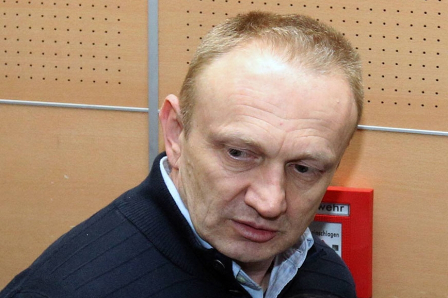 Đilasov miting - "žuti prsluci" ili "sedenje na stiroporu"